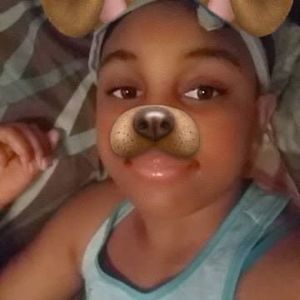 Meet your Posher, Kennadi